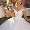 KYNDAL PRONOVIAS GROUP