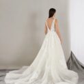Pronovias West